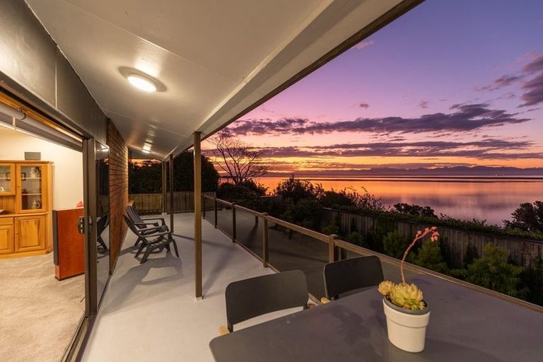 Photo of property in 18 Avonbank Place, Marybank, Nelson, 7010