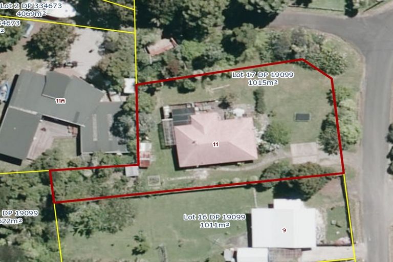 Photo of property in 11 Tane Road, Laingholm, Auckland, 0604