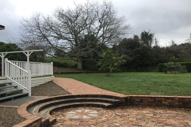 Photo of property in 43 Youngs Grove, Pukekohe, 2120