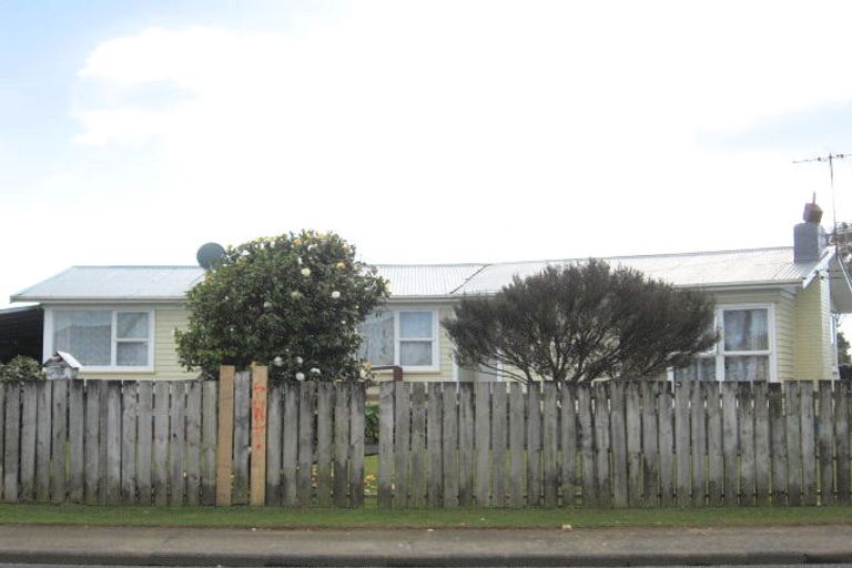 Photo of property in 8b Sheehan Avenue, Papakura, 2110