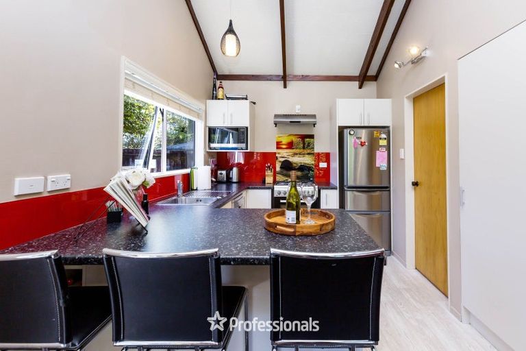 Photo of property in 34 Palmer Crescent, Silverstream, Upper Hutt, 5019