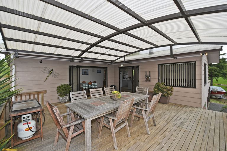 Photo of property in 25 Our Lane, Kaiwaka, 0573