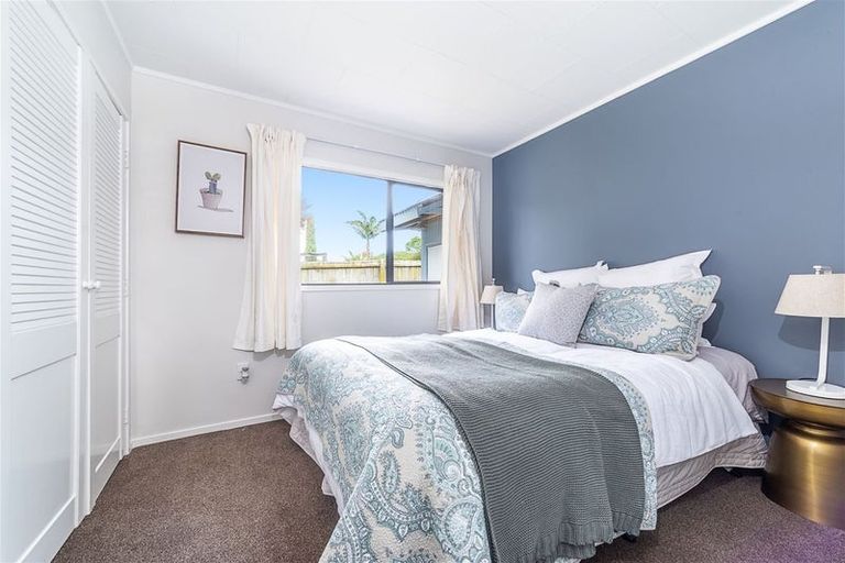 Photo of property in 30 Silverstone Place, Henderson, Auckland, 0612