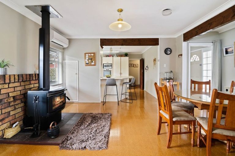 Photo of property in 6 Otonga Road, Springfield, Rotorua, 3015