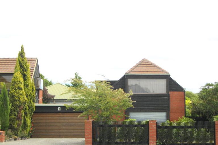 Photo of property in 2/26 Penruddock Rise, Westmorland, Christchurch, 8025