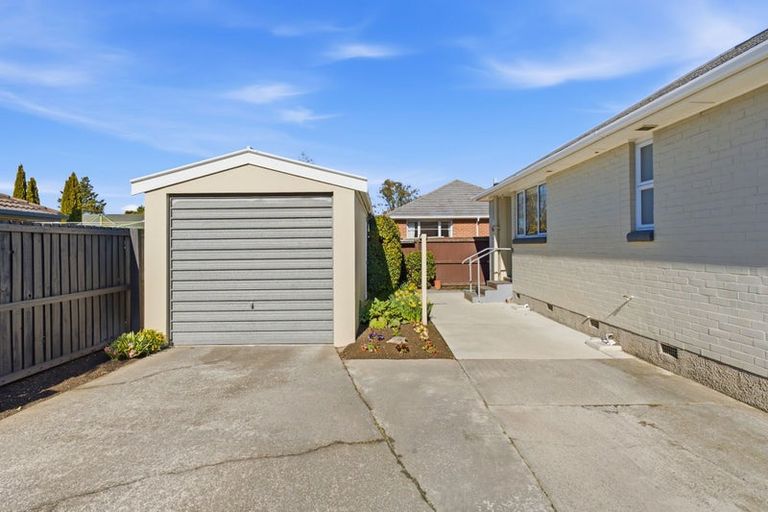 Photo of property in 1/30 Tintern Avenue, Avonhead, Christchurch, 8042