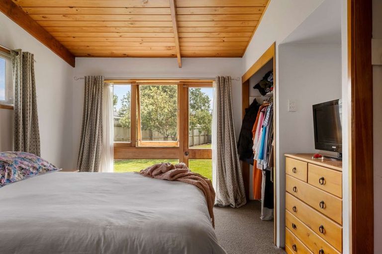 Photo of property in 111 Iranui Road, Inner Kaiti, Gisborne, 4010