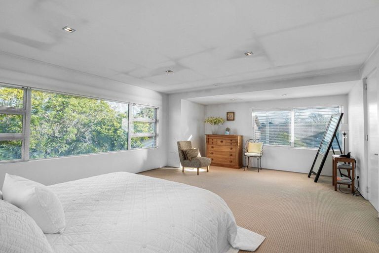 Photo of property in 97a Fendalton Road, Fendalton, Christchurch, 8014