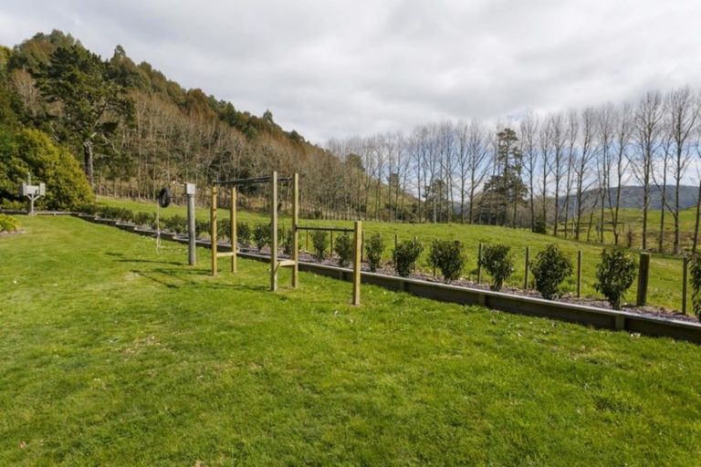 Photo of property in 78 Dalmore Way, Acacia Bay, Taupo, 3385