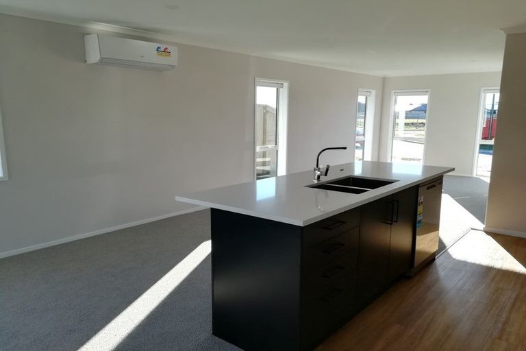 Photo of property in 6 Wahaika Way, Papamoa Beach, Papamoa, 3118
