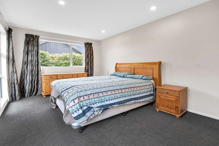 Photo of property in 25 Farnborough Way, Rolleston, 7615