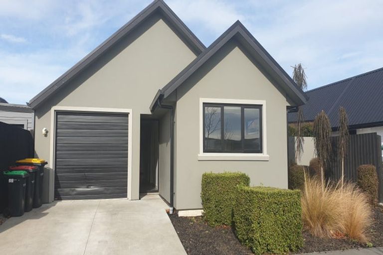 Photo of property in 22 Hamill Road, Halswell, Christchurch, 8025