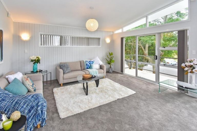 Photo of property in 31 Domain Road, Weymouth, Auckland, 2103