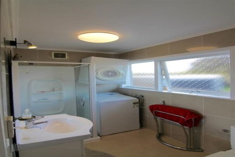 Photo of property in 3/62 Abbotts Way, Remuera, Auckland, 1050