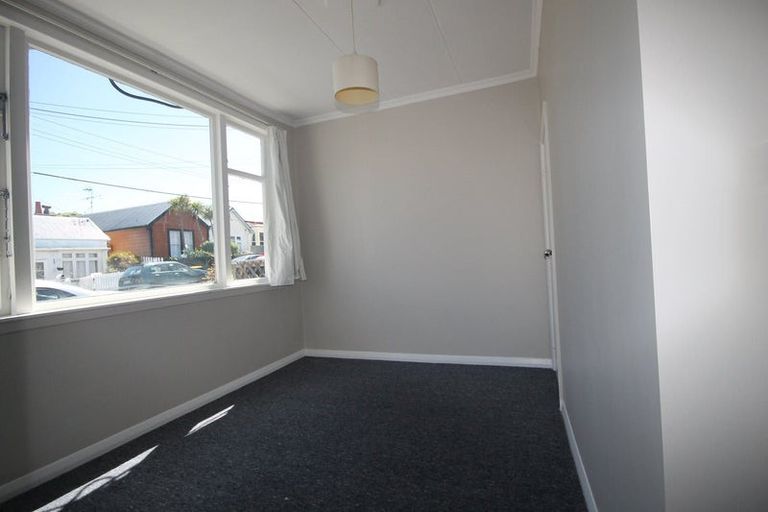 Photo of property in 16 Normanby Street, Newtown, Wellington, 6021