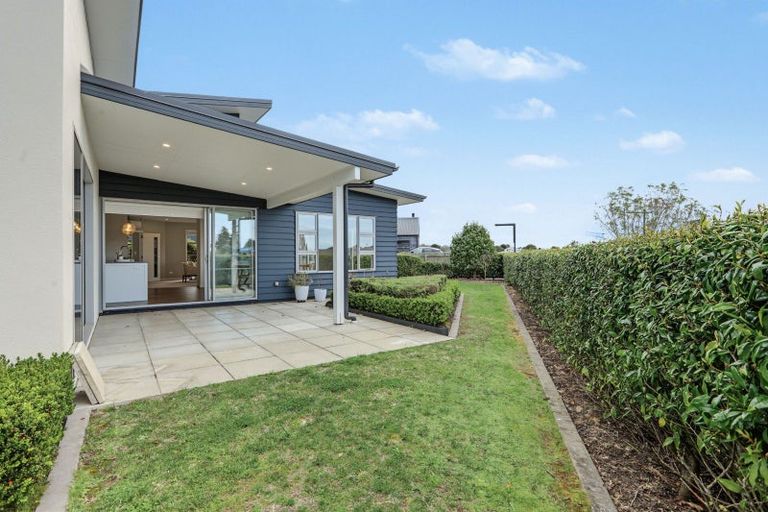 Photo of property in 1 Hass Drive, Ohauiti, Tauranga, 3112