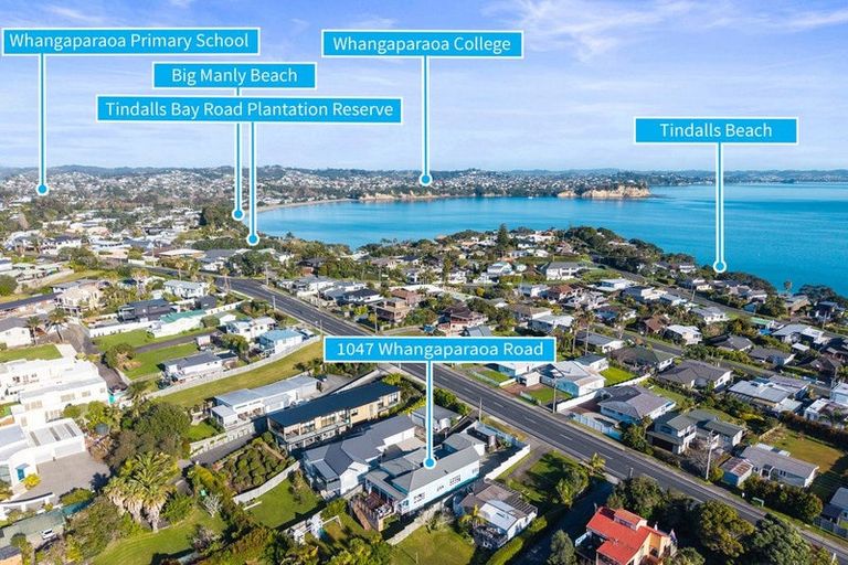 Photo of property in 1047 Whangaparaoa Road, Tindalls Beach, Whangaparaoa, 0930