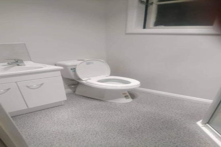 Photo of property in 11 East Street, Terrace End, Palmerston North, 4410