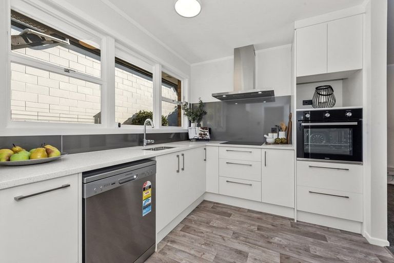 Photo of property in 52b Berkley Avenue, Hillcrest, Hamilton, 3216