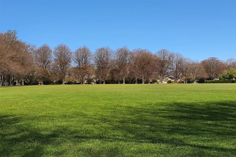 Photo of property in 16/27 Harewood Road, Papanui, Christchurch, 8053