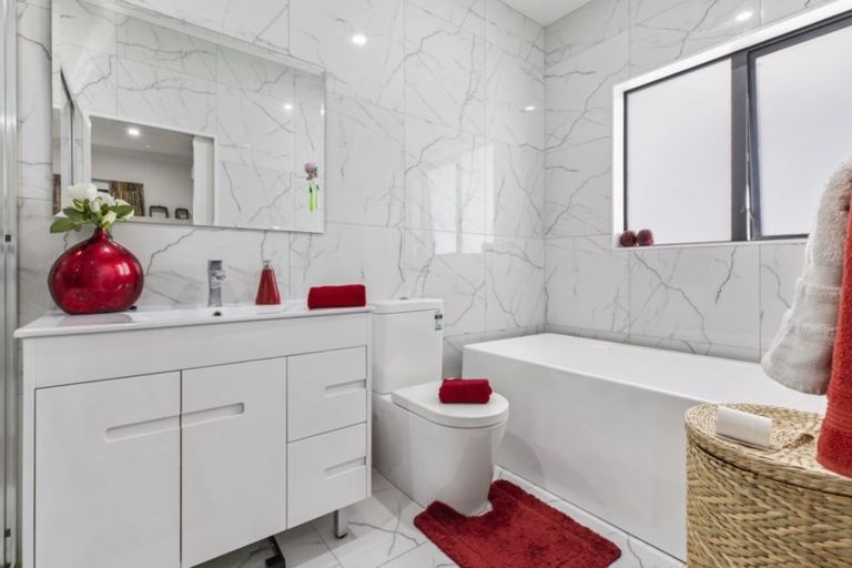 Photo of property in 10a Staines Avenue, Mangere East, Auckland, 2024