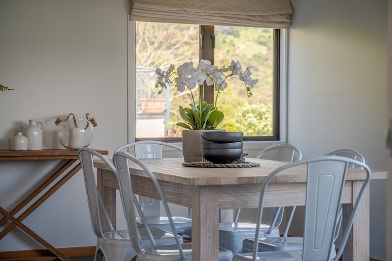 Photo of property in 19 Settlers Hill, Akaroa, 7520