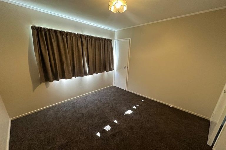Photo of property in 11 Muirfield Street, Wattle Downs, Auckland, 2103