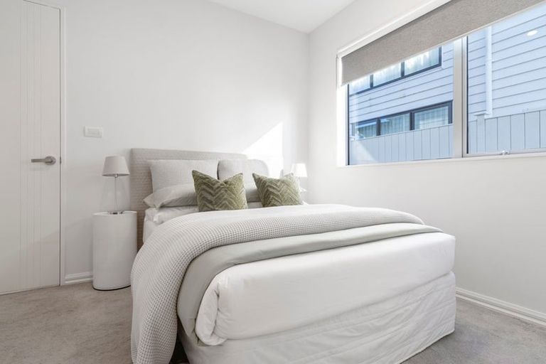 Photo of property in 15 Bight Road, Long Bay, Auckland, 0630