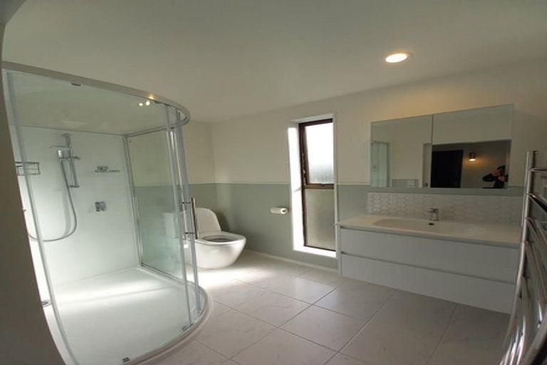 Photo of property in 89 Black Rock Road, Newlands, Wellington, 6037