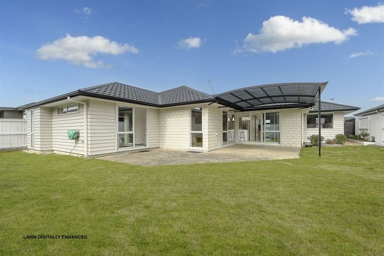 Photo of property in 115 Penetaka Heights, Pyes Pa, Tauranga, 3112