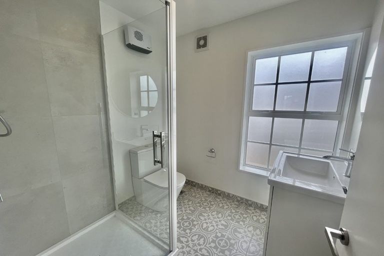 Photo of property in 2/41 York Street, Hamilton East, Hamilton, 3216