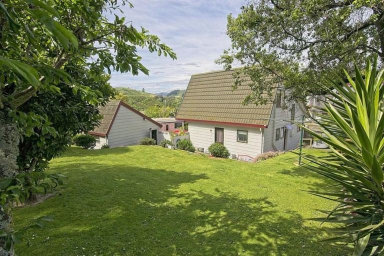 Photo of property in 32 Coster Street, Enner Glynn, Nelson, 7011