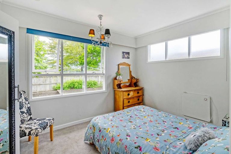 Photo of property in 47 Torquay Place, Bryndwr, Christchurch, 8053