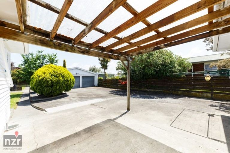 Photo of property in 24 Queen Street, Feilding, 4702
