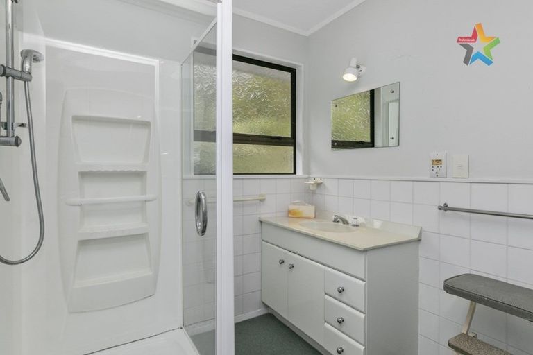 Photo of property in 70a Tawhai Street, Stokes Valley, Lower Hutt, 5019