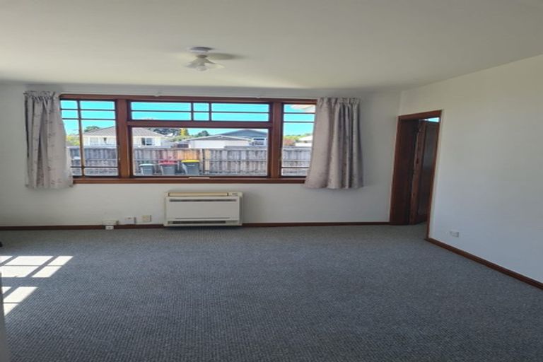 Photo of property in 111 Bower Avenue, New Brighton, Christchurch, 8083
