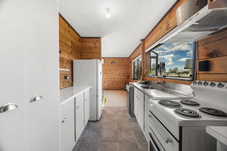 Photo of property in 10 Amber Place, Pukehangi, Rotorua, 3015