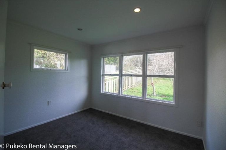 Photo of property in 19 Lynmore Drive, Hillpark, Auckland, 2102