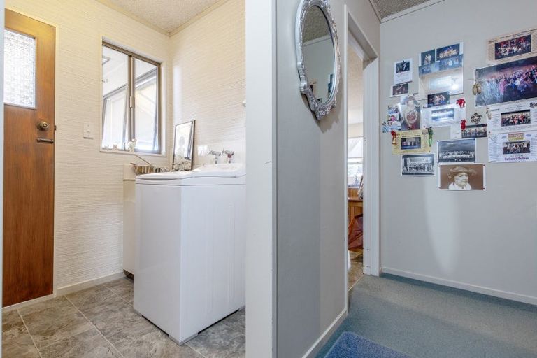 Photo of property in 6 Mount View Place, Waipukurau, 4200