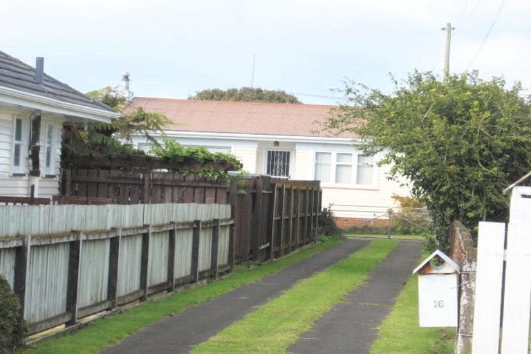 Photo of property in 16 Hooks Road, Manurewa, Auckland, 2102