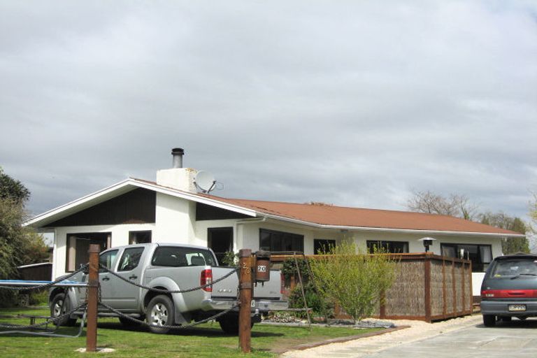 Photo of property in 20 Keats Crescent, Stoke, Nelson, 7011