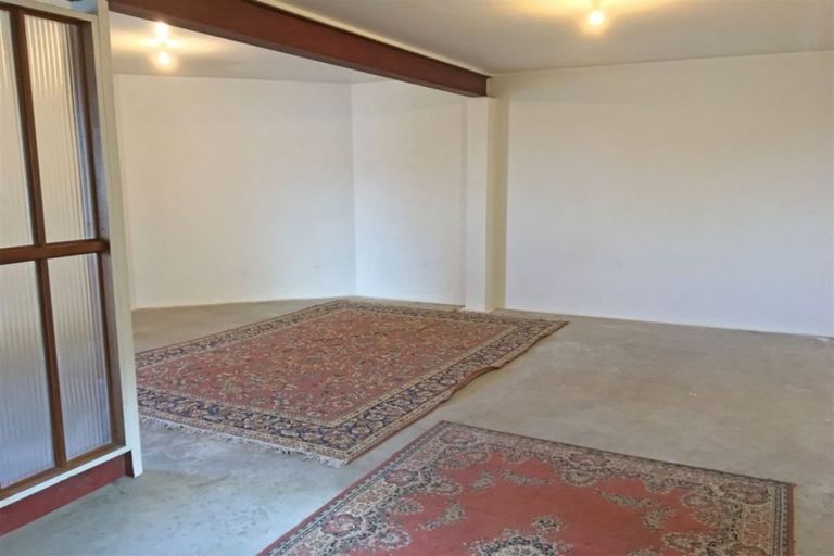 Photo of property in 107a Brunton Crescent, Thames, 3500