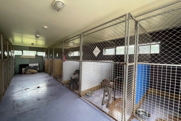 Photo of property in 275 Rangiora Woodend Road, Waikuku, Kaiapoi, 7691