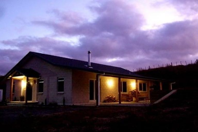 Photo of property in 28 Wrights Road, Raglan, 3295