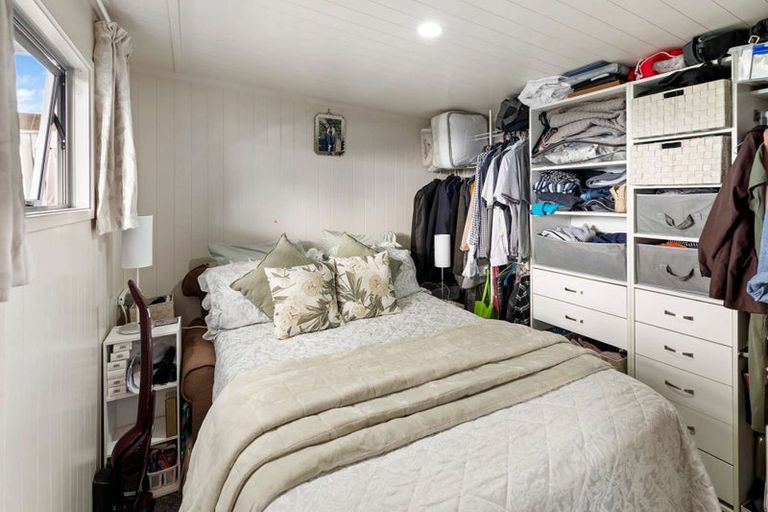 Photo of property in 21a Karaka Street, Merrilands, New Plymouth, 4312