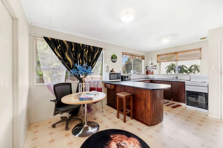 Photo of property in 53 Kindergarten Drive, Conifer Grove, Takanini, 2112