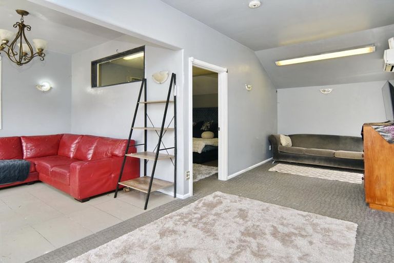 Photo of property in 217 Greers Road, Bryndwr, Christchurch, 8053