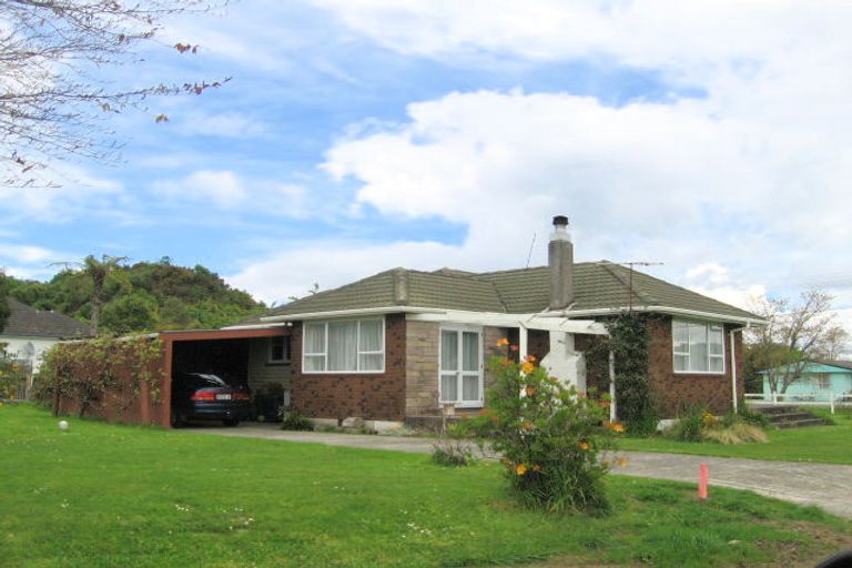 Photo of property in 2 Ngareta Road, Mourea, Rotorua, 3074