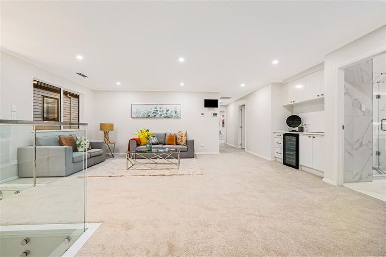Photo of property in 16 Puoro Street, Flat Bush, Auckland, 2019