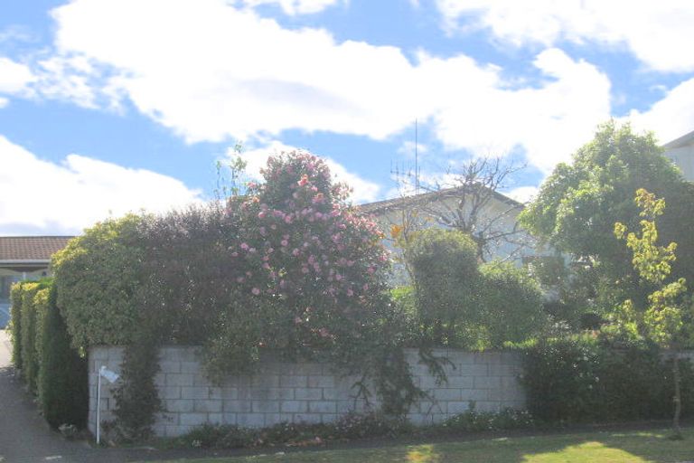 Photo of property in 2/26 Hammersmith Street, Richmond Heights, Taupo, 3330